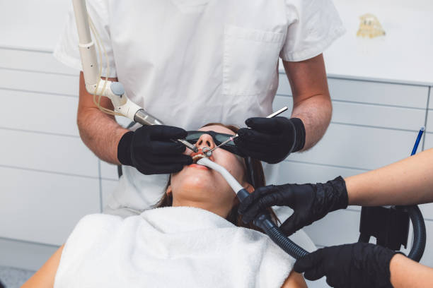 Best Broken or Cracked Tooth Emergency Dentist in Vamo, FL
